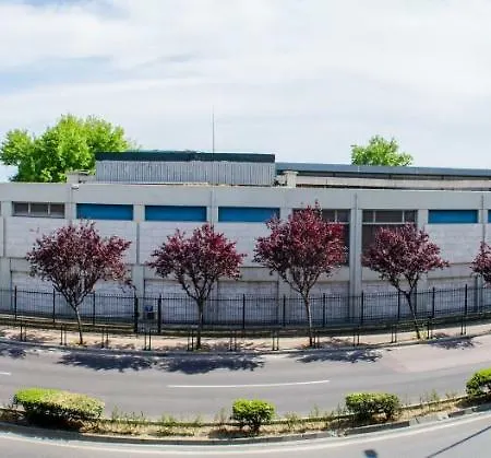 Centrally Located Stylish Apartamento Cavala